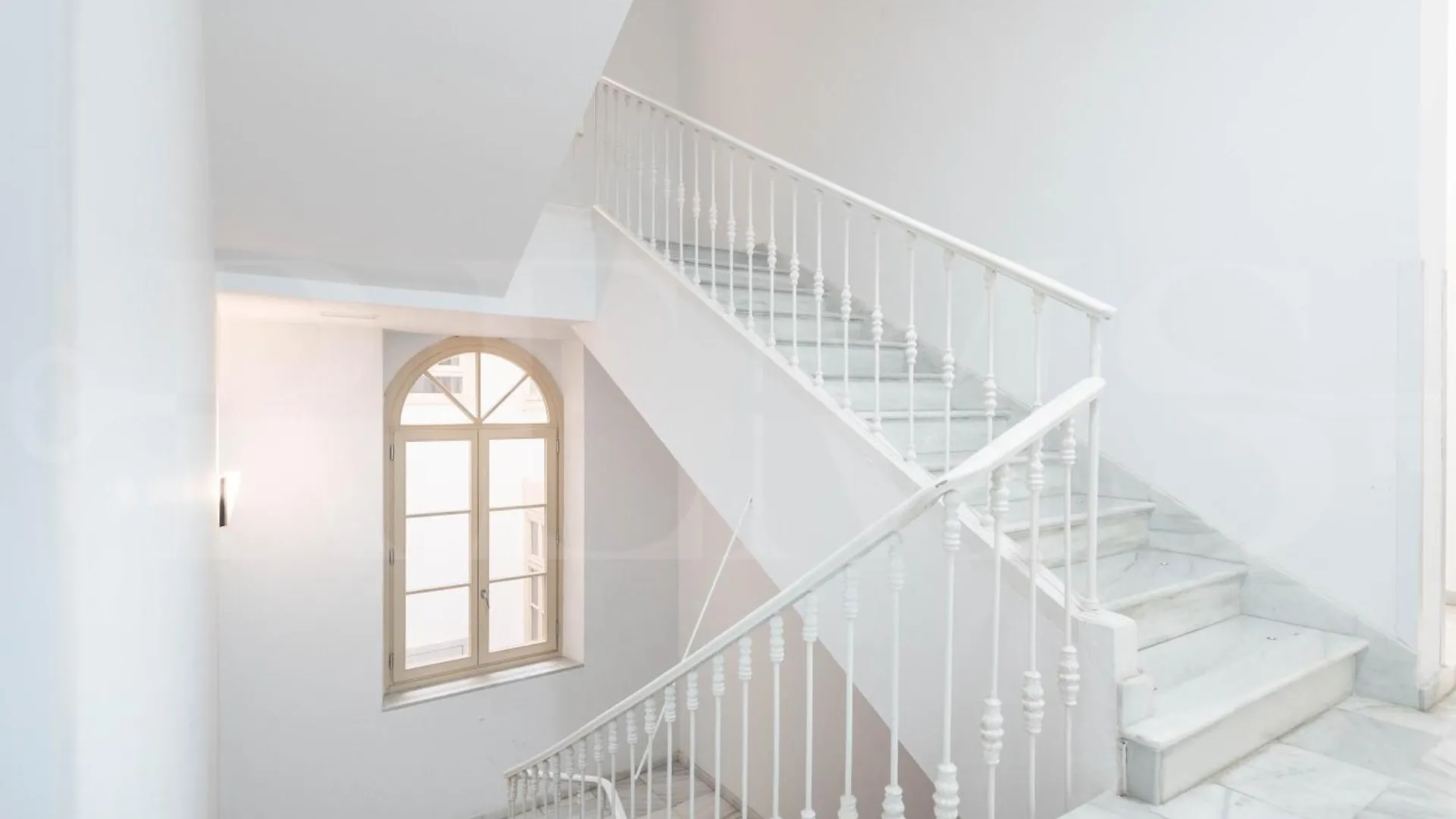 Sophisticated Modern Apartment Center By Rems Málaga Spanien